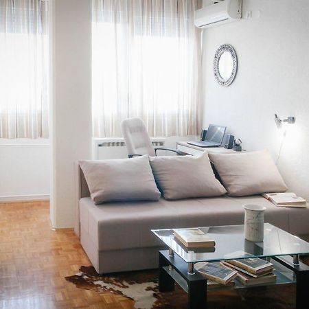 Apartment La Bombonera Belgrado Esterno foto