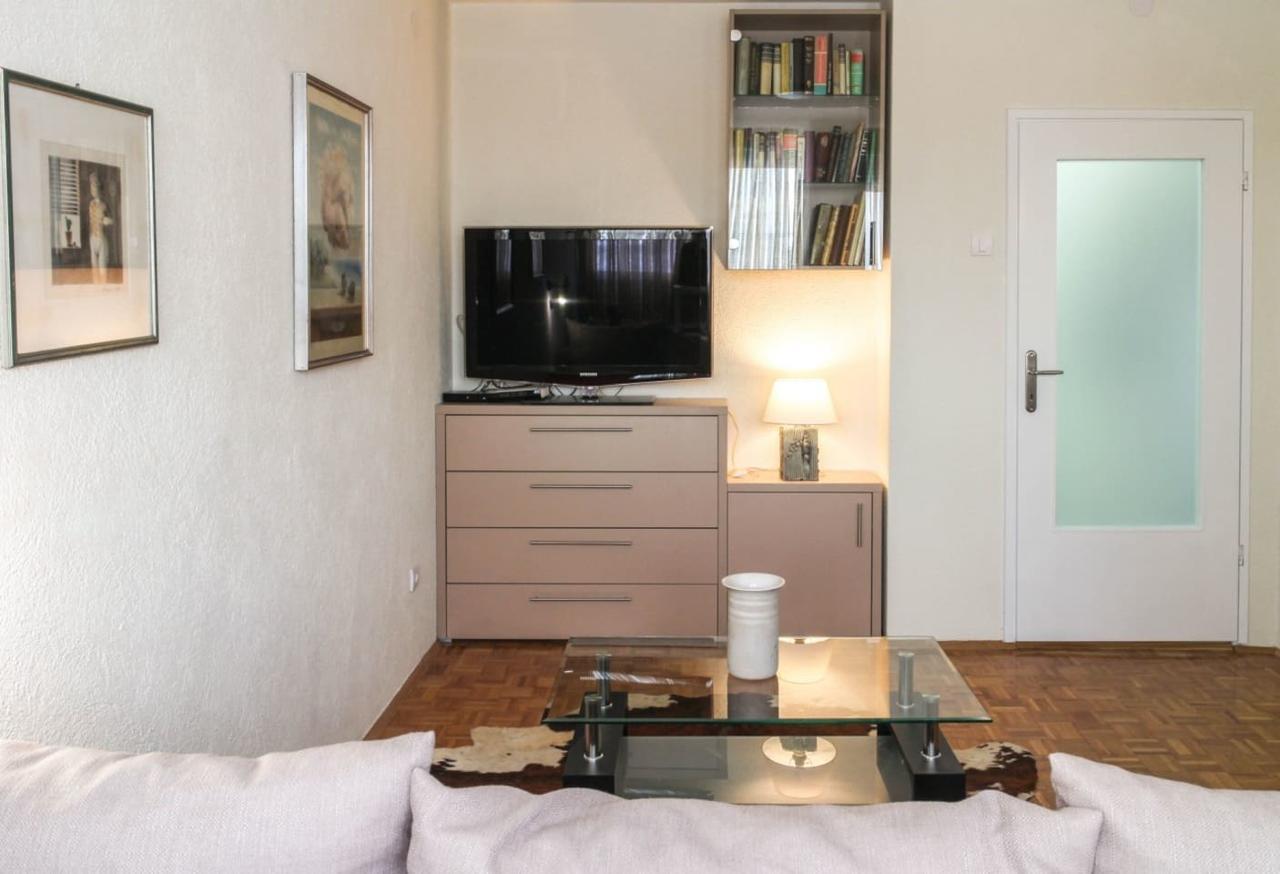 Apartment La Bombonera Belgrado Esterno foto